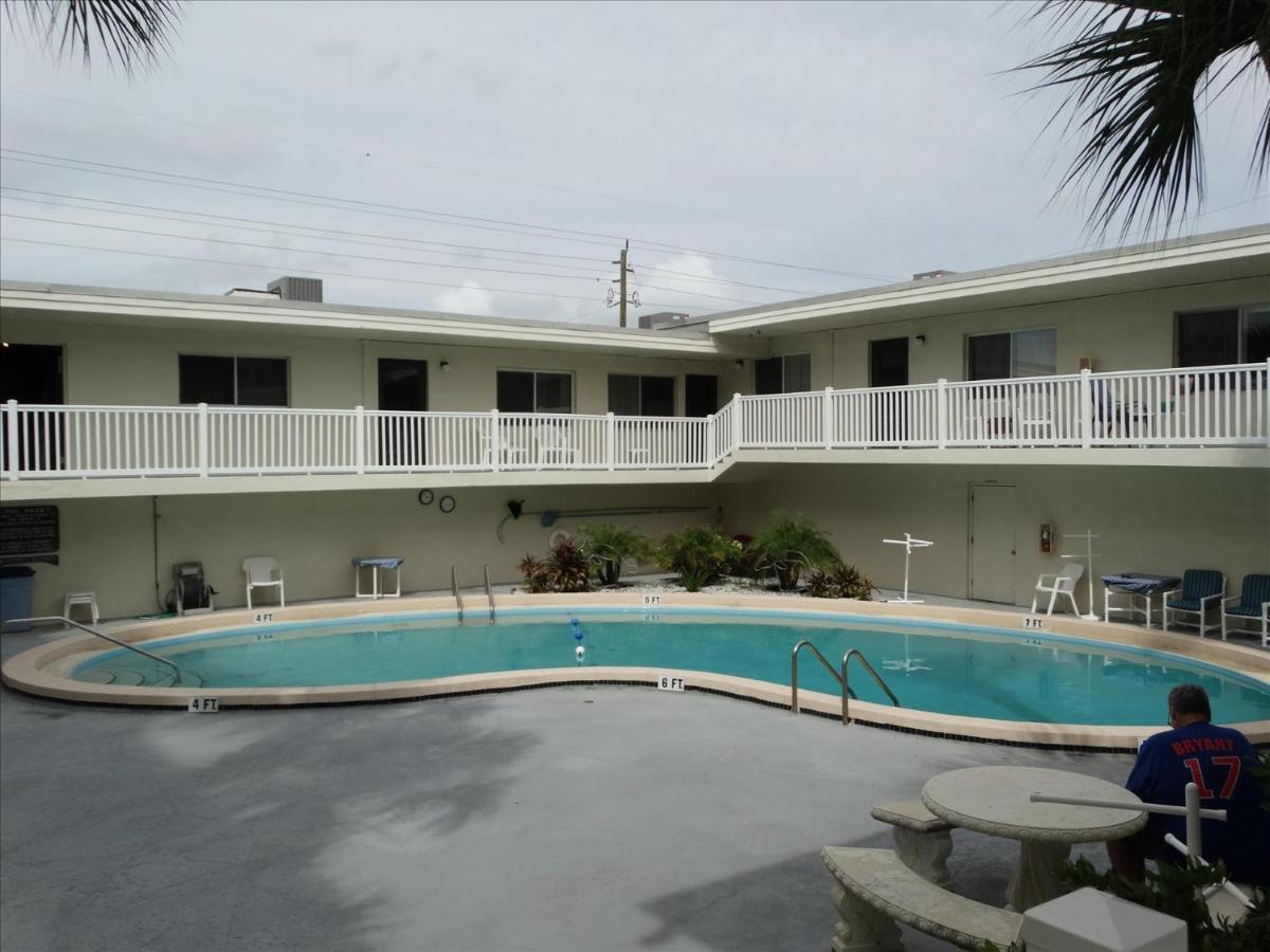 Quiet Vista Del Mar 2 Bedroom Condo Beachfront Property شاطئ كوكوا المظهر الخارجي الصورة