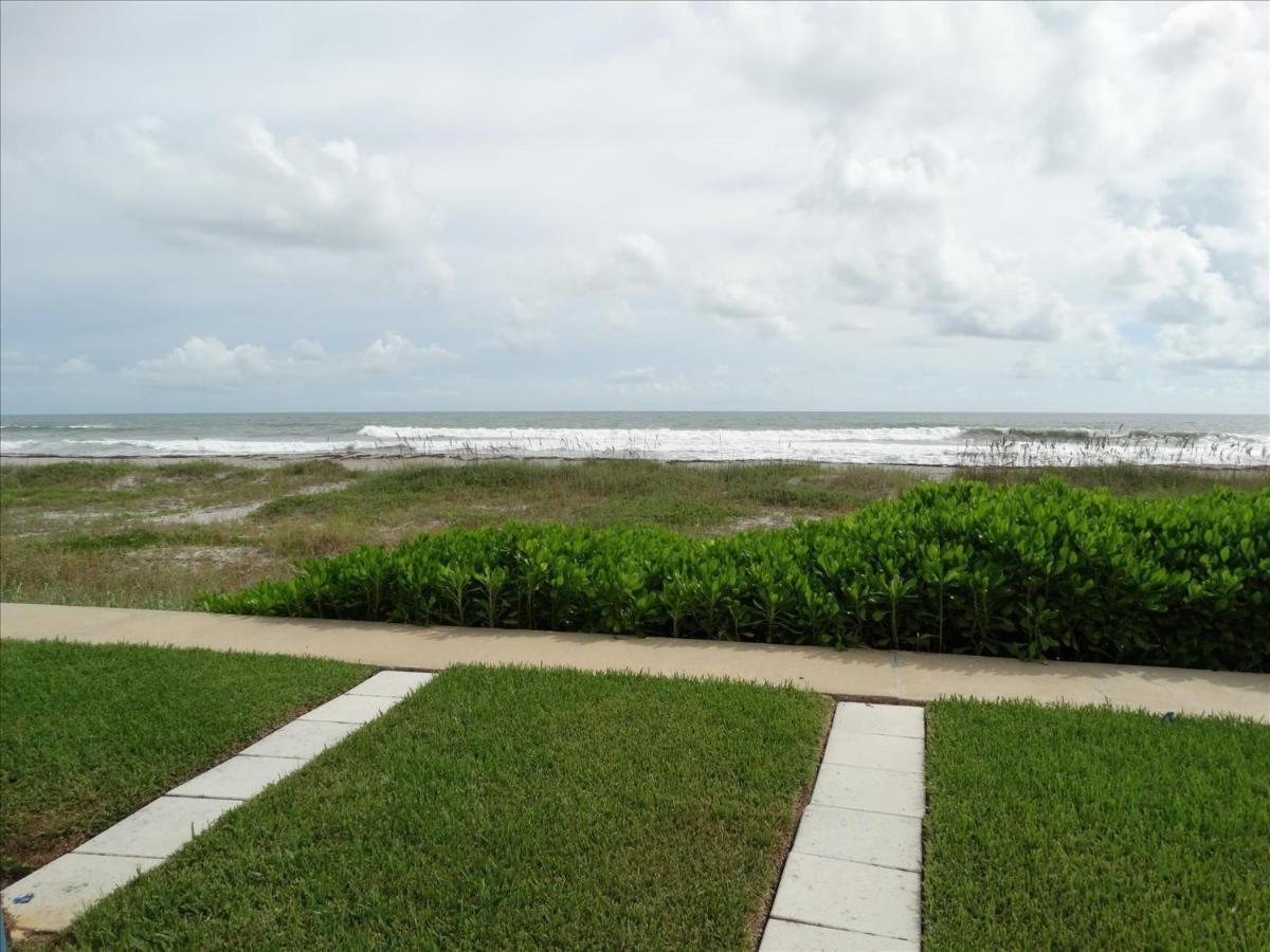 Quiet Vista Del Mar 2 Bedroom Condo Beachfront Property شاطئ كوكوا المظهر الخارجي الصورة