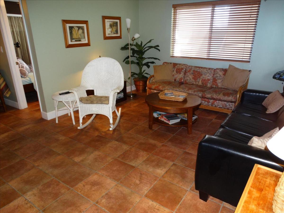 Quiet Vista Del Mar 2 Bedroom Condo Beachfront Property شاطئ كوكوا المظهر الخارجي الصورة